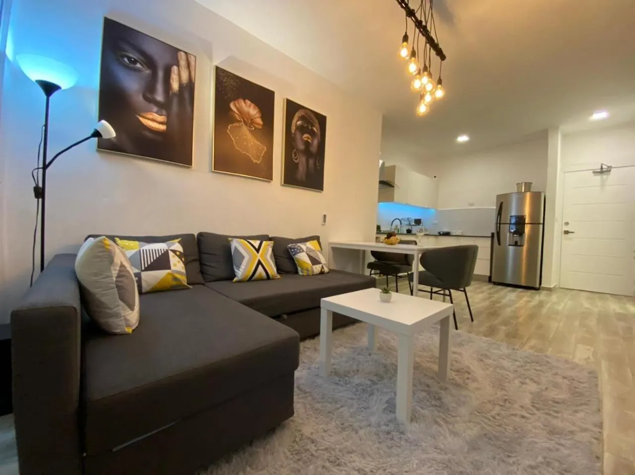 One Suite Rent Apartments 푼타 카나